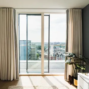 Penthouse At The Chocolate Box Apartment Bournemouth